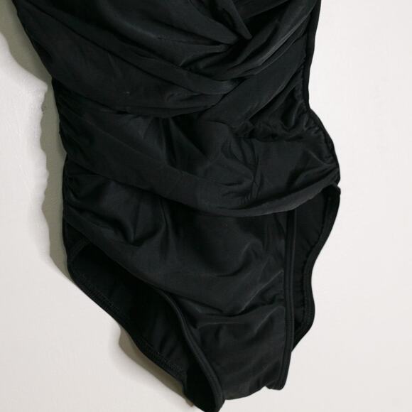 Miraclesuit Must Haves Escape Black Wrap One Piece Swimsuit Womens 10 Slimming - Picture 5 of 9